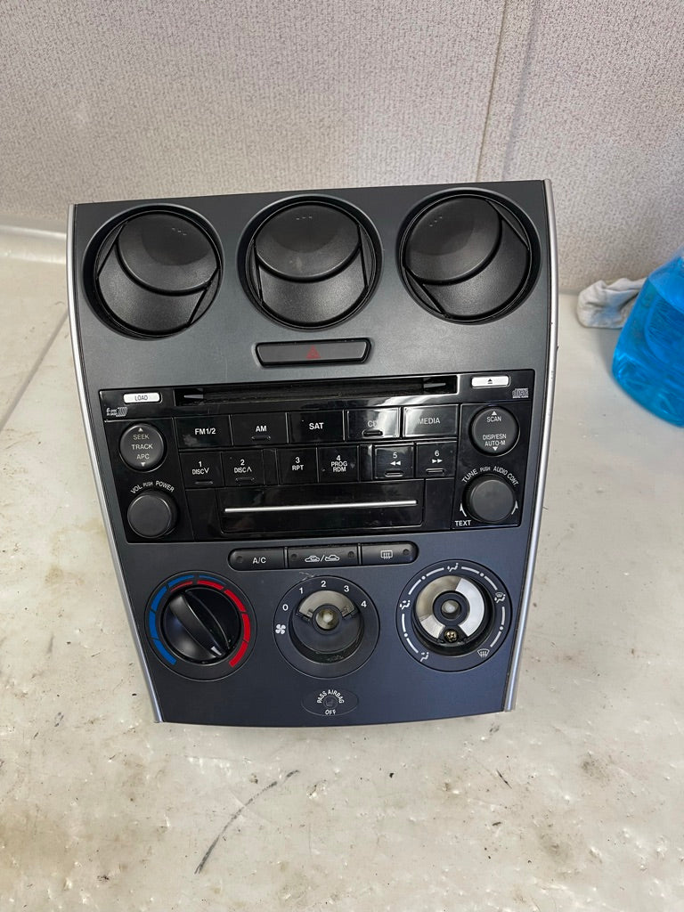 2006-2008 Mazda 6 Disc Changer CD Player Radio and Manual Climate Control