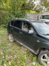 Load image into Gallery viewer, 2009 Mitsubishi Outlander (Dark Grey)
