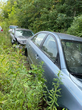 Load image into Gallery viewer, 2009 Hyundai Sonata (Blue)
