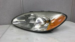 2000-2007 Ford Taurus Driver/Left Side Headlight