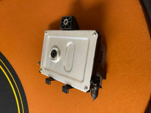 Load image into Gallery viewer, 2015-2019 OEM General Motors (GM) Fuel Pump Module
