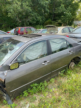 Load image into Gallery viewer, 2006 Honda Accord (Grey)
