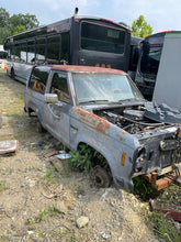 Load image into Gallery viewer, 1985 Ford Bronco II
