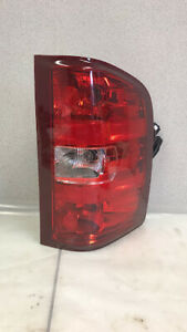 2007-2013 Chevrolet Silverado Passenger/Right Side Tail Light, New