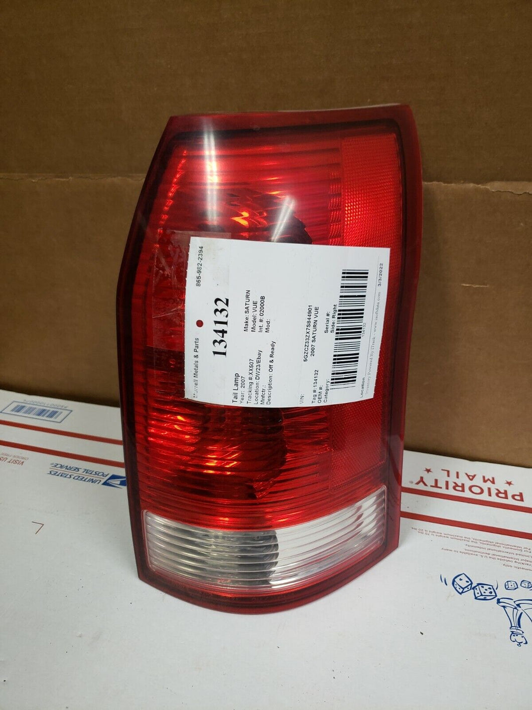RIGHT Tail Light Fits 04-07 SATURN VUE HYBRID