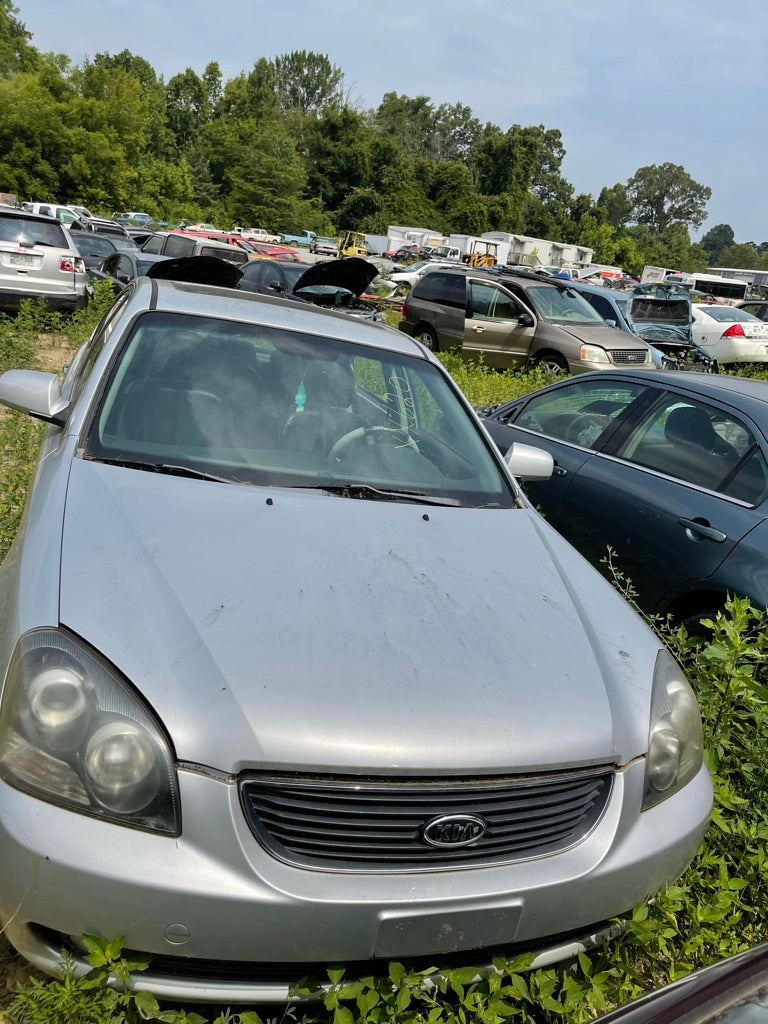 2006 Kia Optima (Silver)