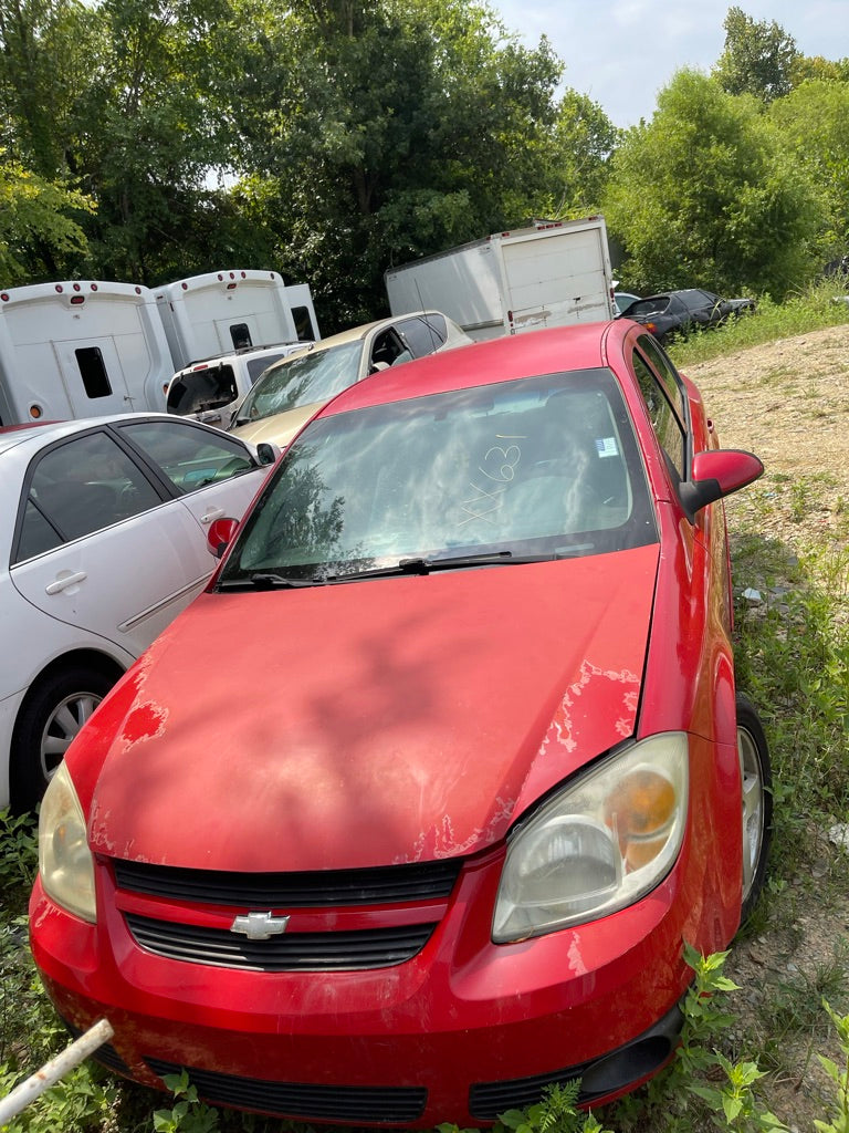 2005 Chevrolet Cobalt (Red)