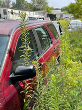 Load image into Gallery viewer, 2003 Honda CR-V (Red)
