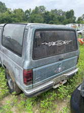 Load image into Gallery viewer, 1990 Ford Bronco II (Grey)
