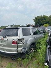 Load image into Gallery viewer, 2008 GMC Acadia (Silver)
